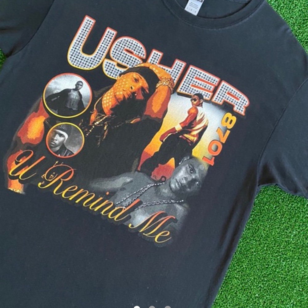 Usher “you remind me” vintage style graphic tee🧡